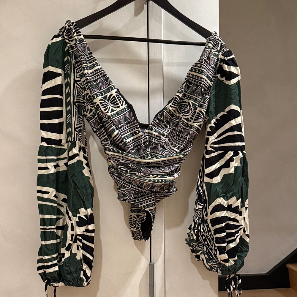 PatBo Ibiza beachclub  summer nights chic printed plunge neck bodysuit.